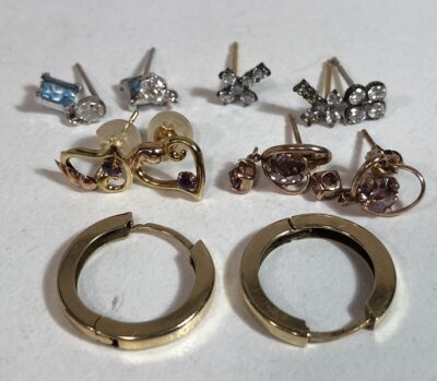 ピアス　K18・K14WG・K14・K10一式　をまとめてお買取りさせていただきました！