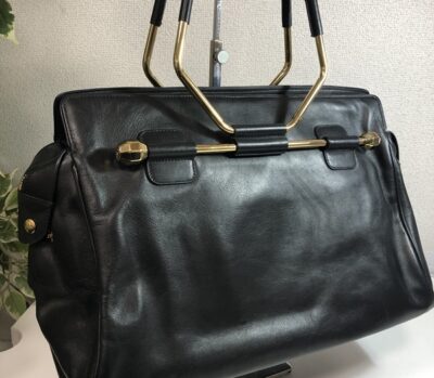 ヴィクターアンドロルフ　レザーハンドバッグ　をお買取りさせていただきました！