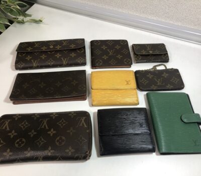 ルイヴィトン　長財布、折り財布、キーケース、手帳カバー一式　をまとめてお買取りさせていただきました！
