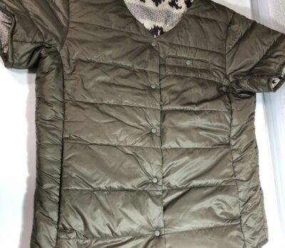 ほぼ日ｘDESCENTE NAKANO DOWN　リバーシブル半袖ダウンジャケット　をお買取りさせていただきました！
