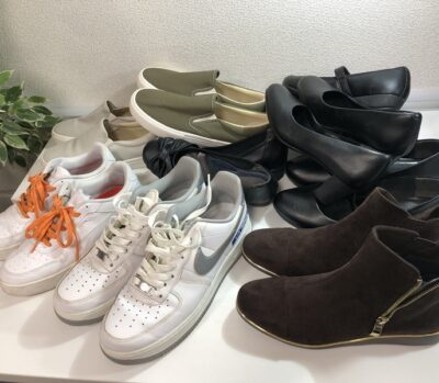 ナイキ　エアフォース1ロー、プーマ、ホーキンスほか、スニーカー・靴大量一式　をまとめてお買取りさせていただきました！