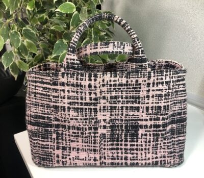 プラダ カナパSTAMPATA ハンドバッグ 美品 をお買取りさせていただきました!