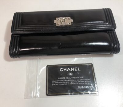 シャネル　ボーイシャネル　長財布　エナメル　をお買取りさせていただきました！