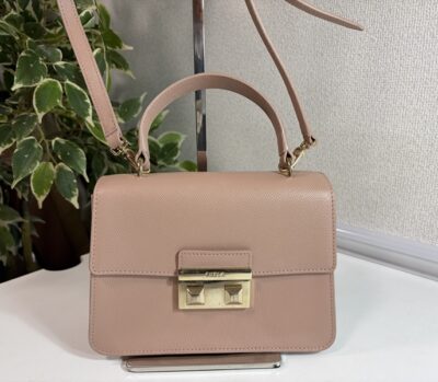 フルラ　2WAYショルダーバッグ　美品　をお買取りさせていただきました！