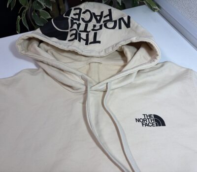 ザ ノースフェイス　プルオーバーパーカー　美品　をお買取りさせていただきました！