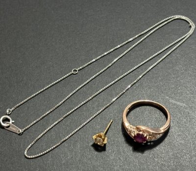 Pt850ネックレス、K10リング、K18ピアス（片方）一式　をまとめてお買取りさせていただきました！